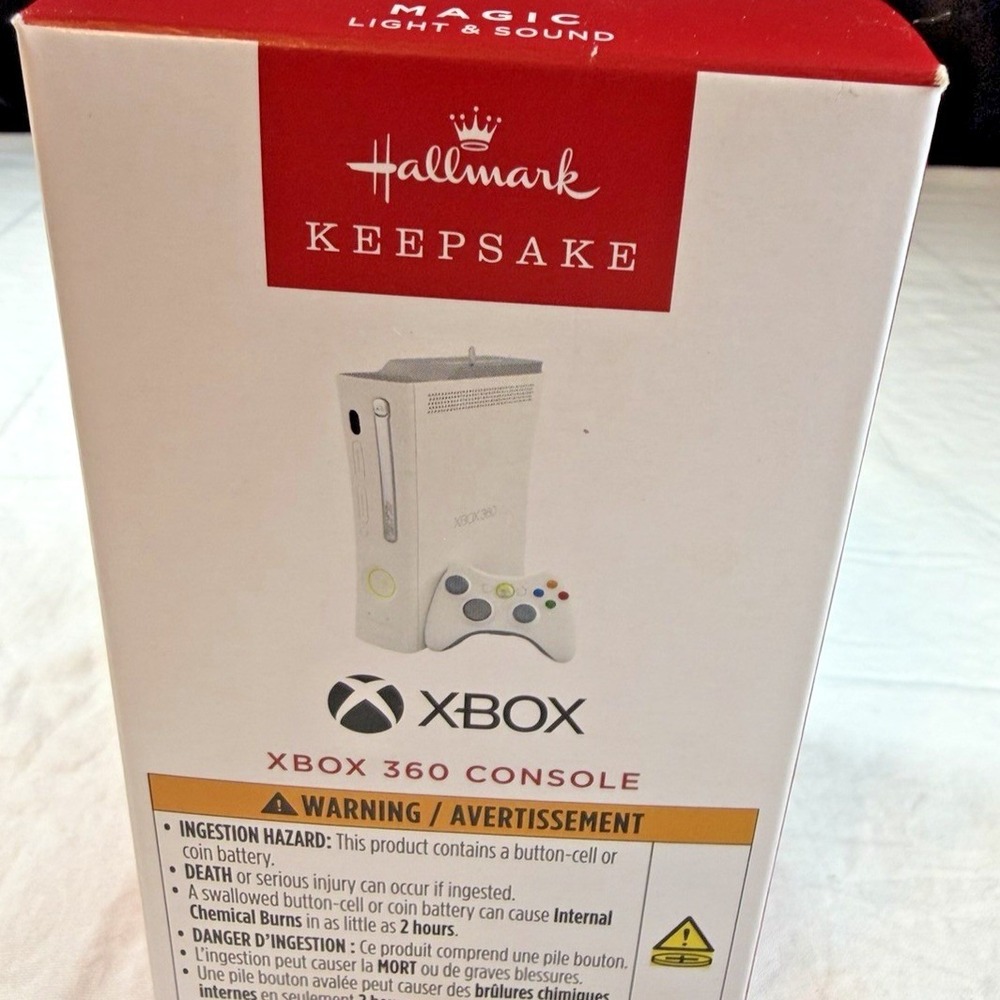 2025 Hallmark XBOX 360 Console Keepsake Ornament with Light and Sound Halo 3 NIB